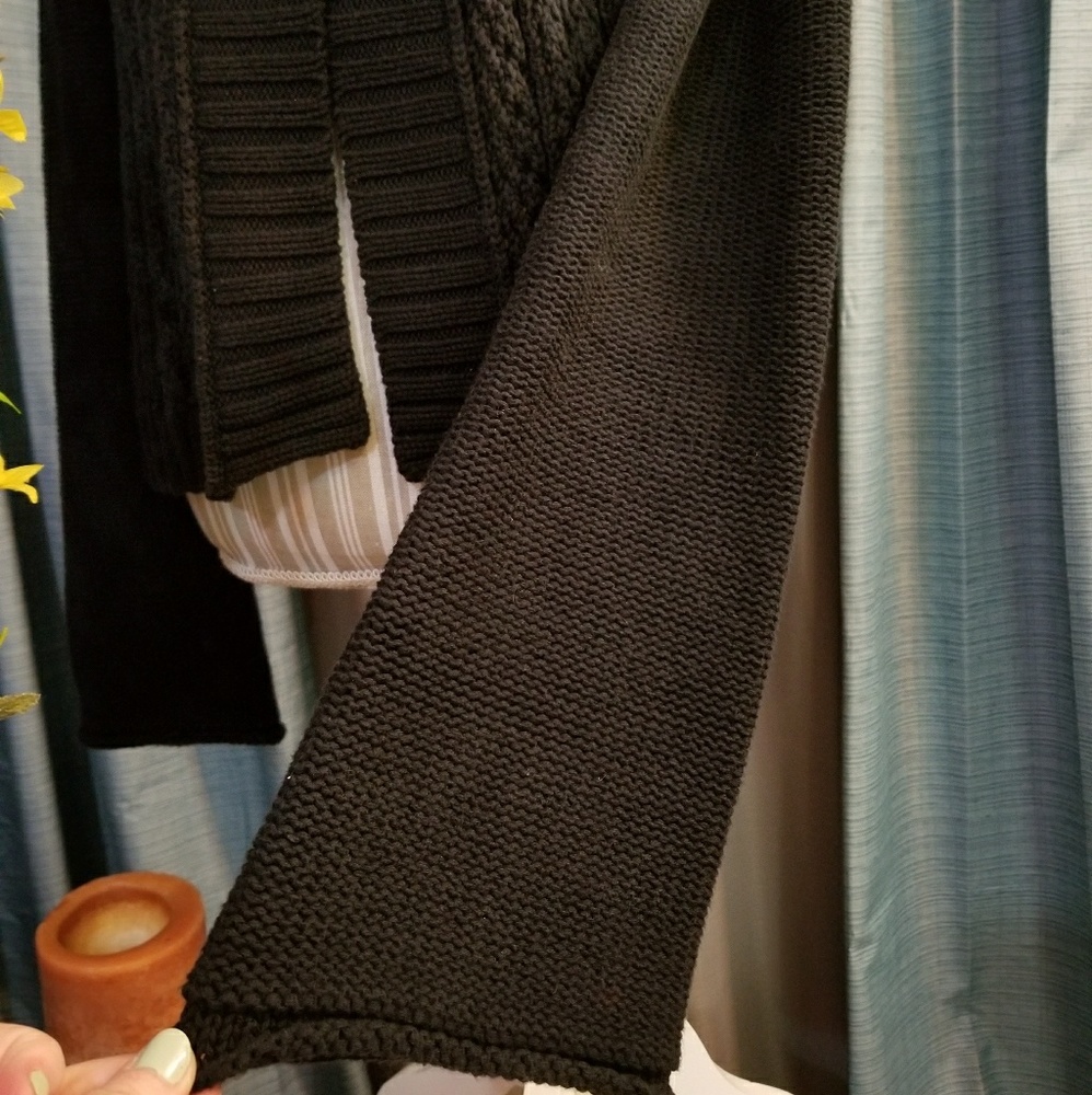 🌻🌺🌻CALVIN KLEIN BELL SLEEVE KNIT SWEATER!! - Picture 4 of 6